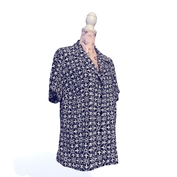 Vintage Button Down Shirt - Picture 2 of 3